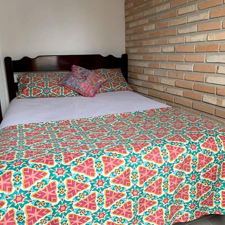 Hostel Vento Leste Бомбиньяс Экстерьер фото