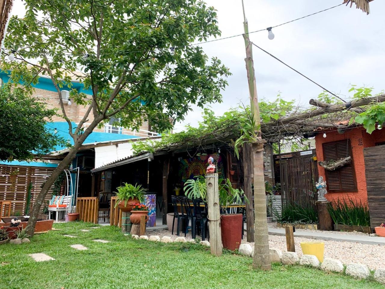 Hostel Vento Leste Бомбиньяс Экстерьер фото