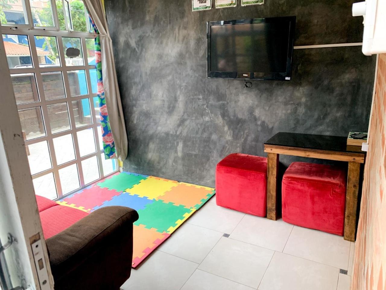 Hostel Vento Leste Бомбиньяс Экстерьер фото