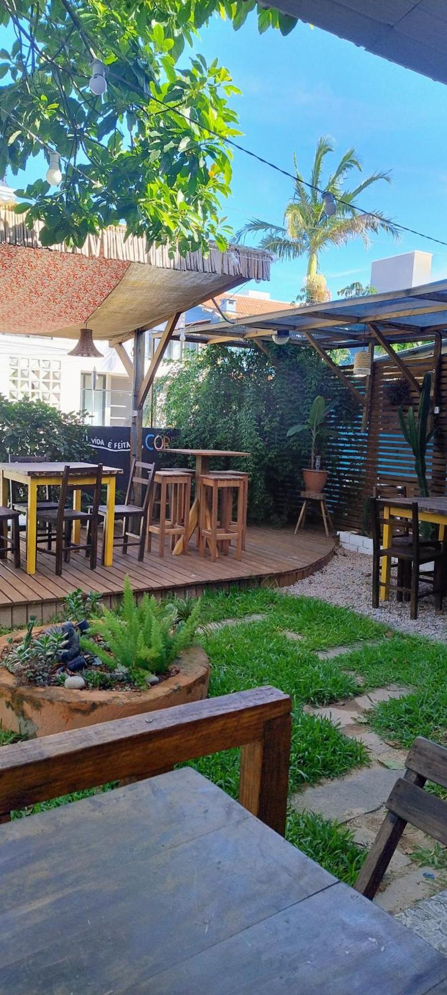 Hostel Vento Leste Бомбиньяс Экстерьер фото